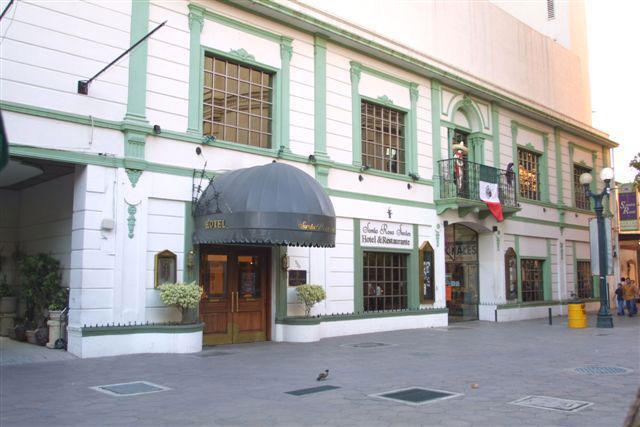 Rose Hotel Monterrey Buitenkant foto